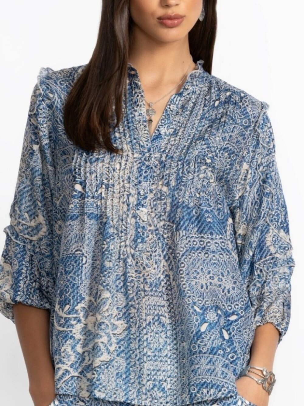 Johnny Was Silk Zeeland Blouse Top Shirt Size XS Blue Denim Print